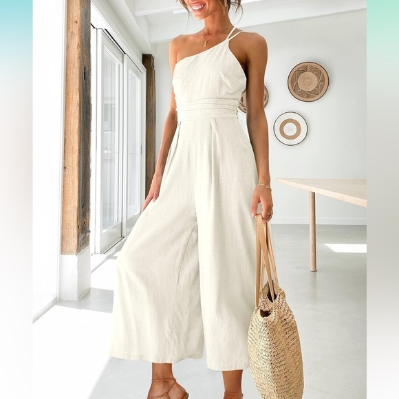 Asymmetrical women’s jumpsuit. White. Worn twice. Size Large - Picture 3 of 8